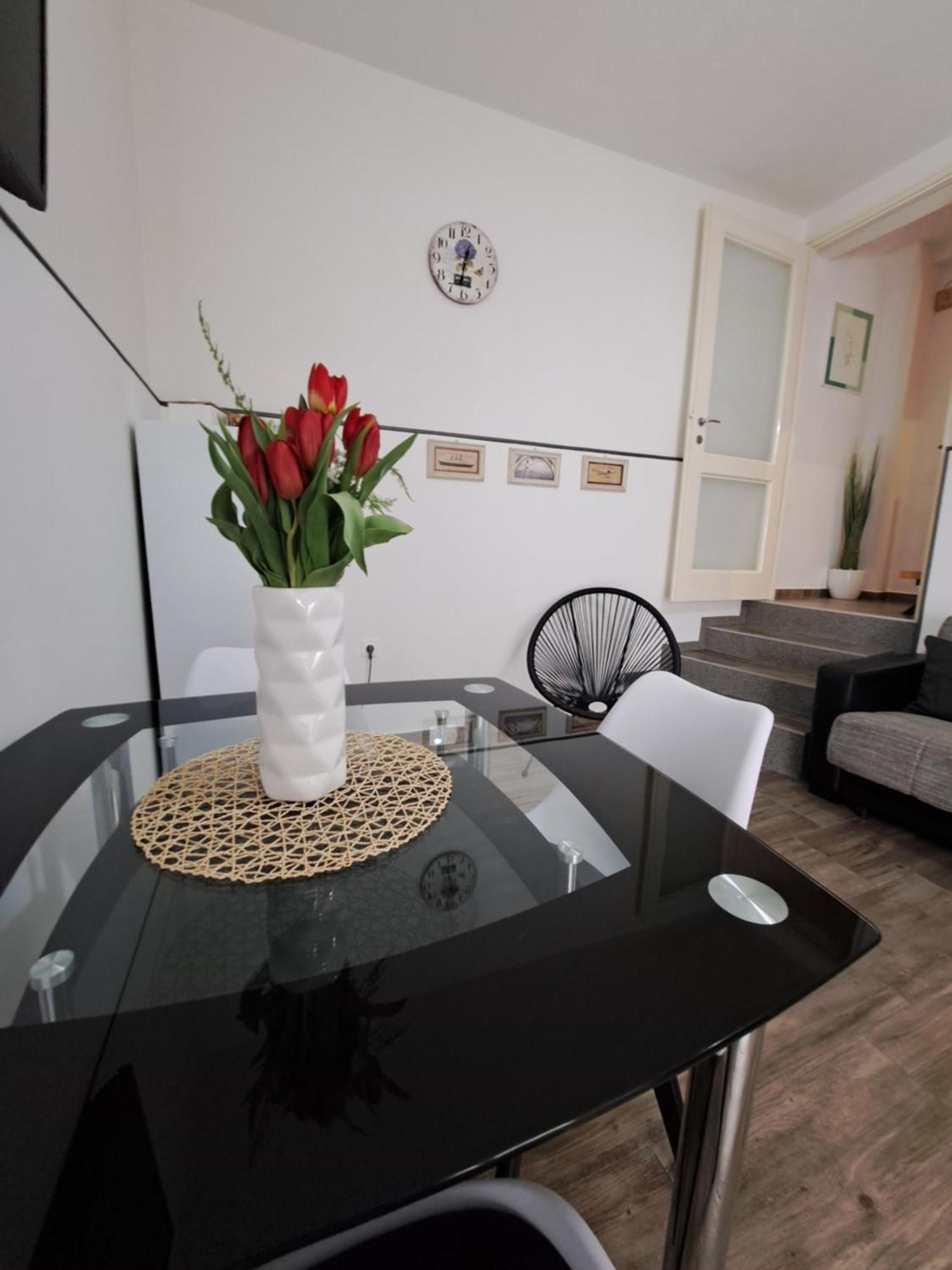 Kuca Za Odmor Eni **** Villa Šibenik Dış mekan fotoğraf