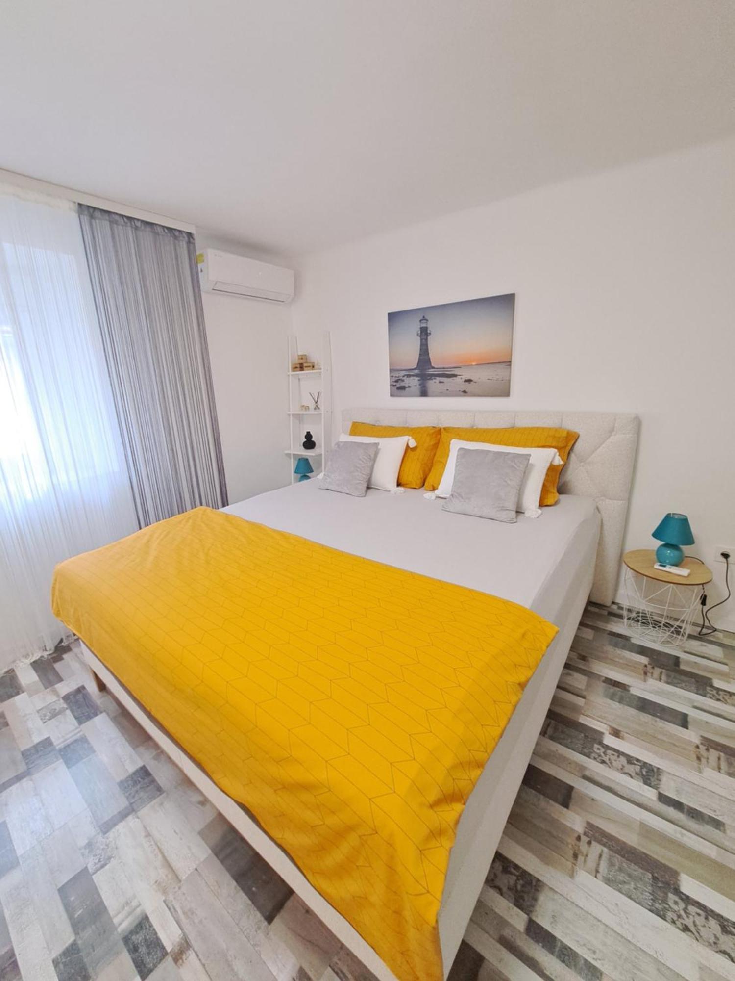 Kuca Za Odmor Eni **** Villa Šibenik Dış mekan fotoğraf