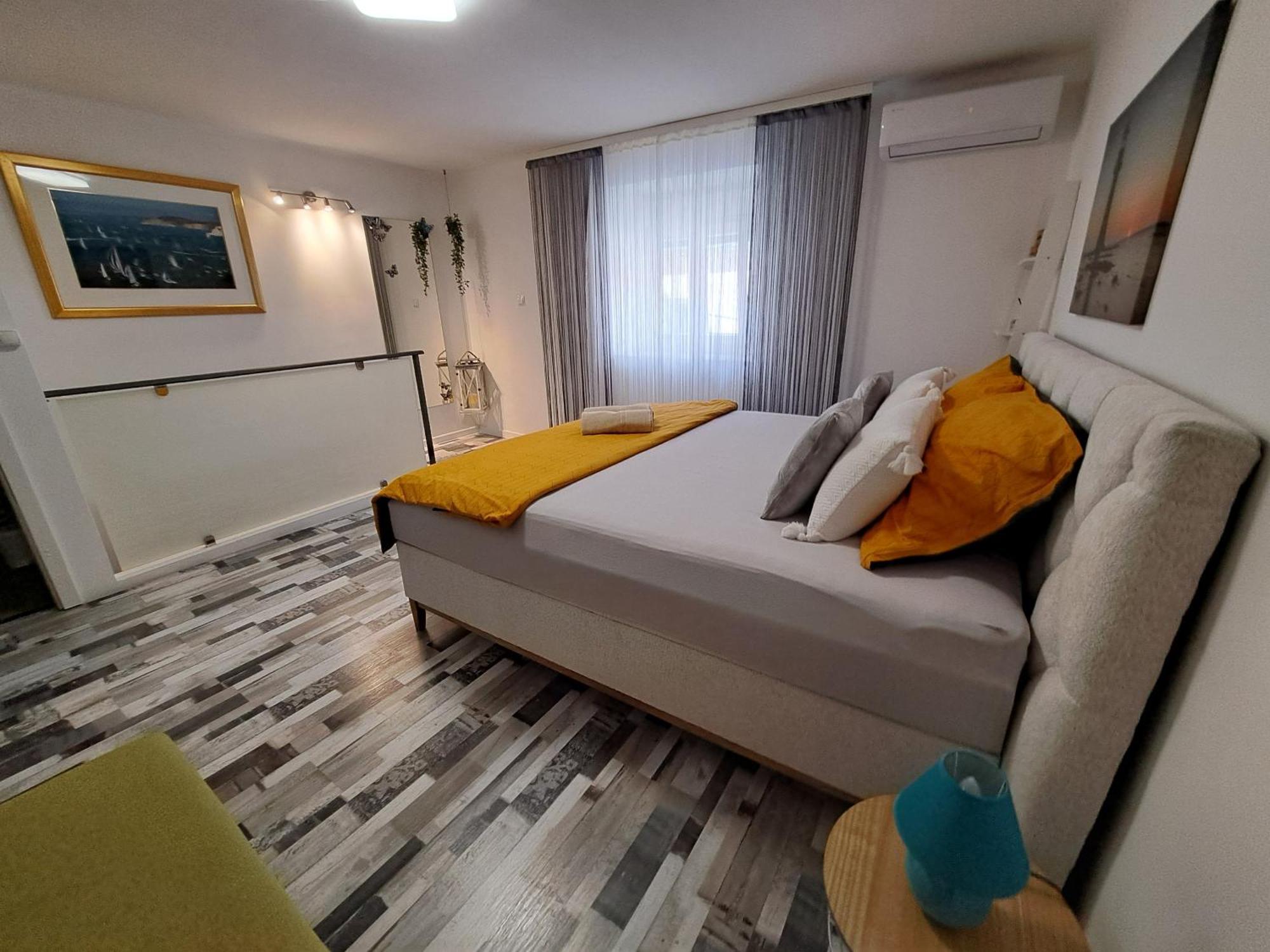 Kuca Za Odmor Eni **** Villa Šibenik Dış mekan fotoğraf