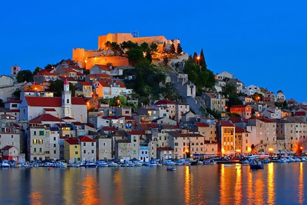 Kuca Za Odmor Eni **** Villa Šibenik Dış mekan fotoğraf