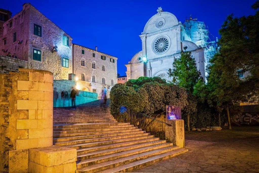 Kuca Za Odmor Eni **** Villa Šibenik Dış mekan fotoğraf